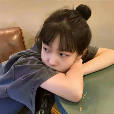 面纱下的那不勒斯